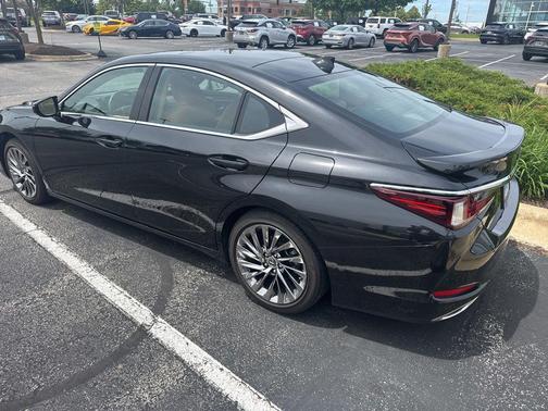 Caviar 2025 Lexus ES 350 Ultra Luxury