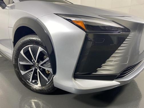 2024 Lexus RZ 300e Premium