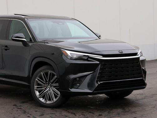2026 Lexus TX 550h+ Luxury