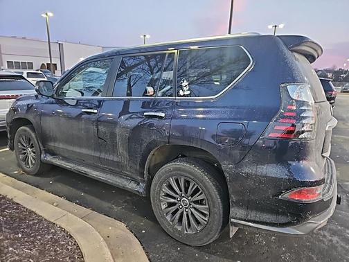 2023 Lexus GX 460 Luxury