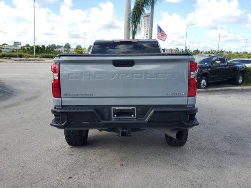 2024 Chevrolet Silverado 2500 Custom