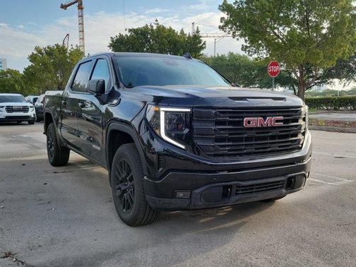 2025 GMC Sierra 1500 Elevation