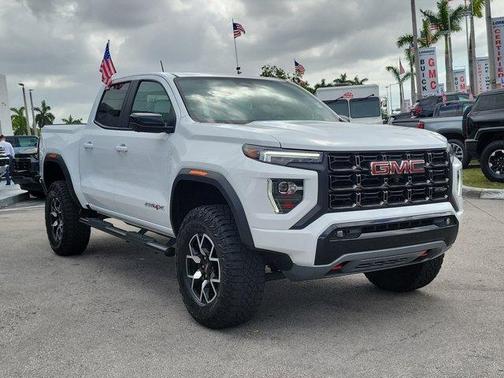 2023 GMC Canyon AT4X