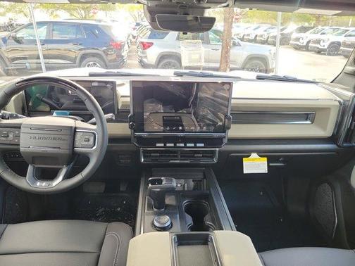 2026 GMC HUMMER EV SUV 2X