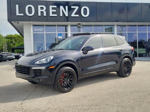 2018 Porsche Cayenne Platinum Edition