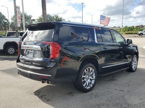 2021 GMC Yukon XL Denali