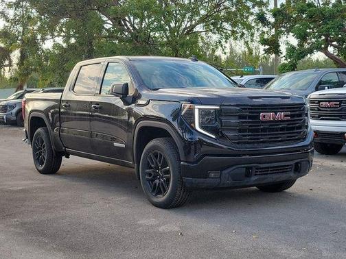 2025 GMC Sierra 1500 Elevation