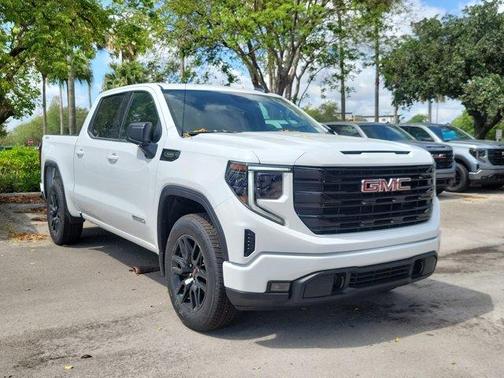 2025 GMC Sierra 1500 Elevation