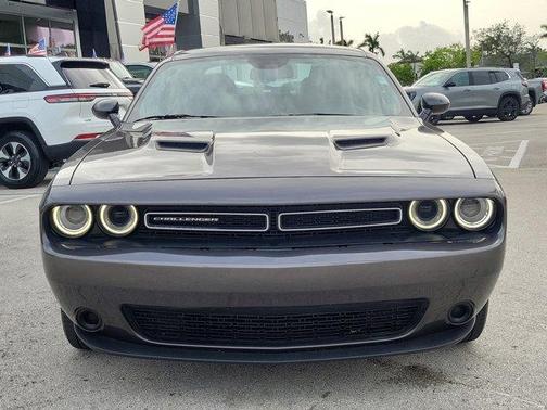 2023 Dodge Challenger SXT