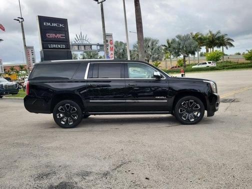 Onyx Black 2019 GMC Yukon XL Denali