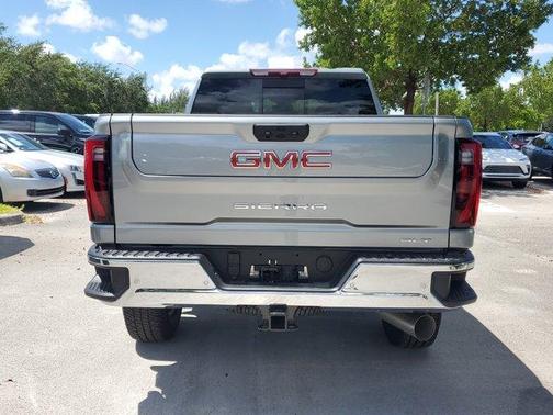 2025 GMC Sierra 2500 SLT