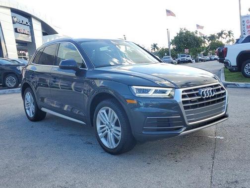 2018 Audi Q5 2.0T Premium Plus