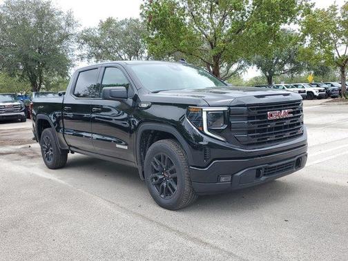 2025 GMC Sierra 1500 Elevation