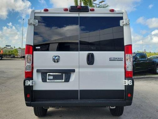 2023 RAM ProMaster 2500 Base