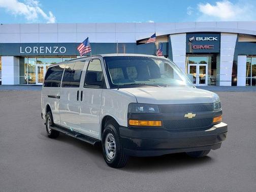 2023 Chevrolet Express 3500 LS