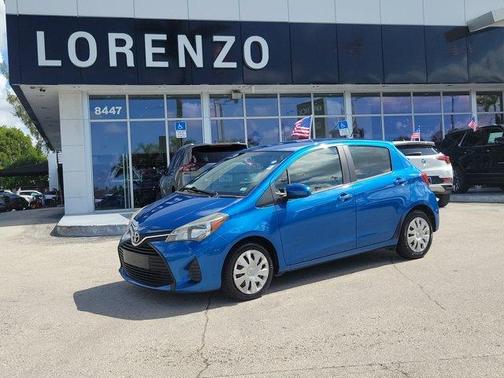 2015 Toyota Yaris SE