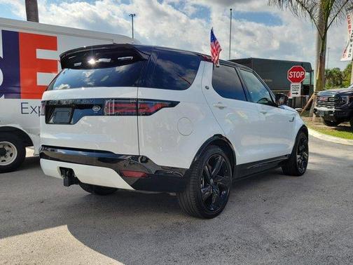 2023 Land Rover Discovery P360 HSE R-Dynamic