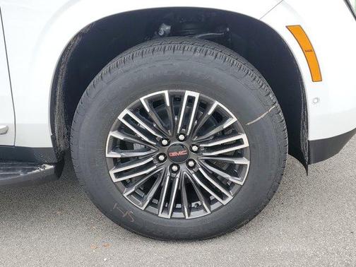 2025 GMC Yukon XL Elevation