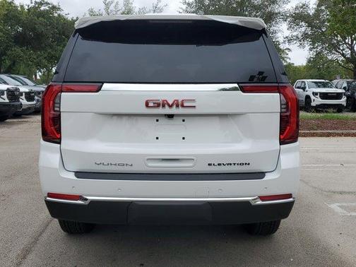 2025 GMC Yukon XL Elevation