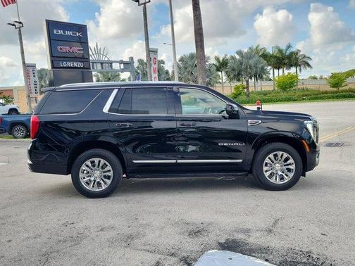 Onyx Black 2025 GMC Yukon Denali