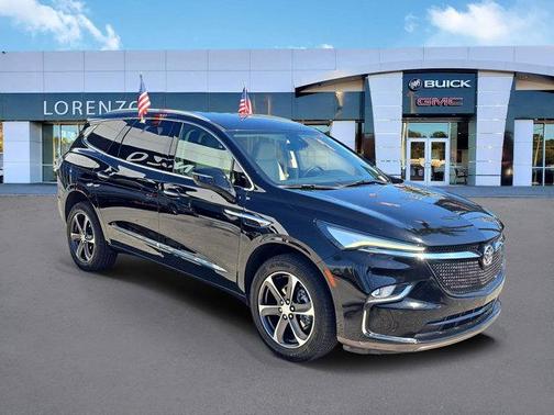 2022 Buick Enclave Essence