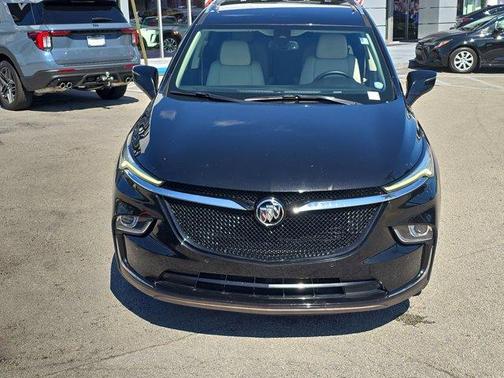 2022 Buick Enclave Essence