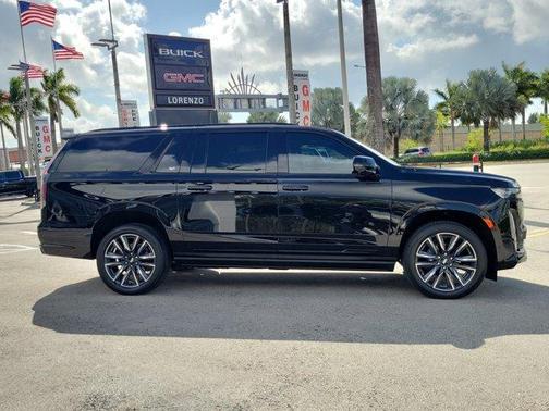2023 Cadillac Escalade ESV Sport Platinum