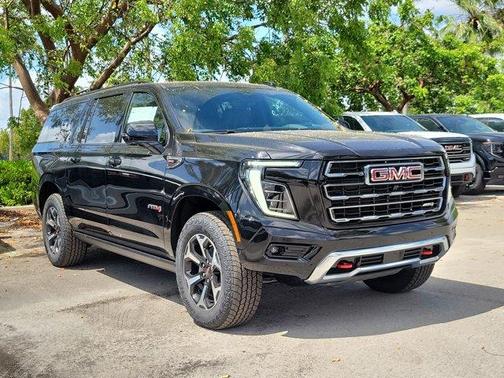 2025 GMC Yukon XL AT4