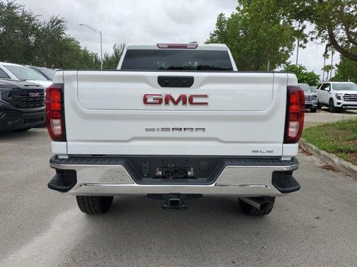 2025 GMC Sierra 2500 SLE