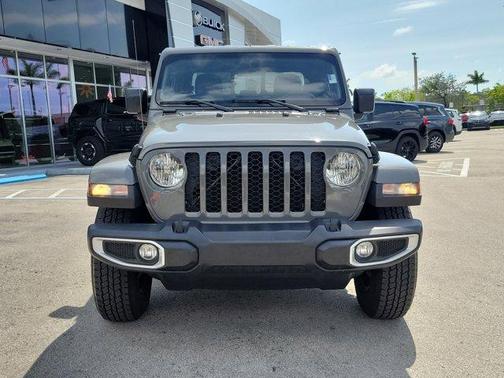 2021 Jeep Gladiator Sport