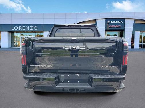 2025 GMC Sierra EV Denali