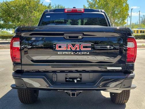 2025 GMC Canyon 4WD Elevation