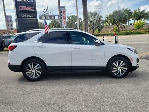 2022 Chevrolet Equinox Premier