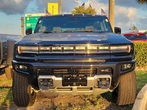 2025 GMC HUMMER EV SUV 2X