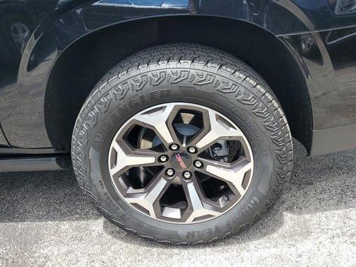 2025 GMC Yukon XL AT4 Ultimate