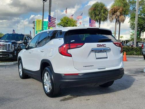 2020 GMC Terrain SLE