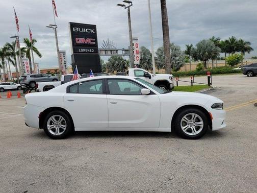 2022 Dodge Charger SXT