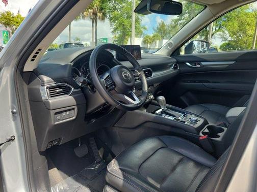2022 Mazda CX-5 2.5 S Preferred Package