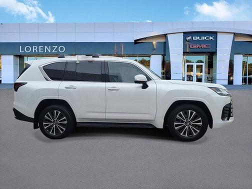 2024 Lexus LX 600 Premium