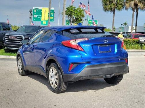 2019 Toyota C-HR LE