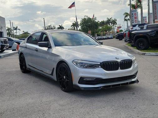 Glacier Silver Metallic 2017 BMW 540 i