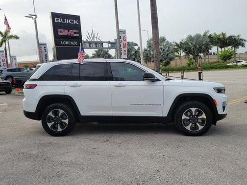 2023 Jeep Grand Cherokee 4xe Base