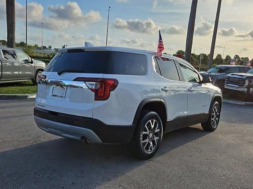 2020 GMC Acadia SLE