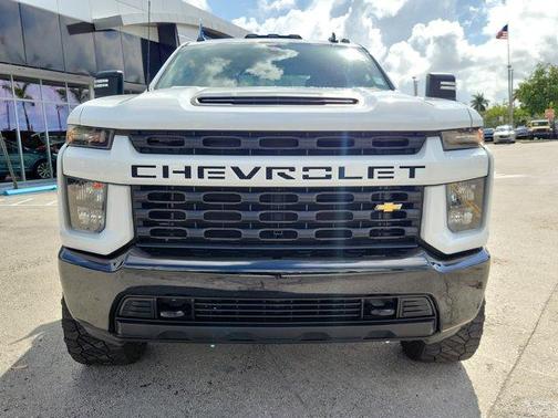 2023 Chevrolet Silverado 2500 Custom