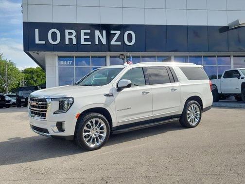 2023 GMC Yukon XL SLT