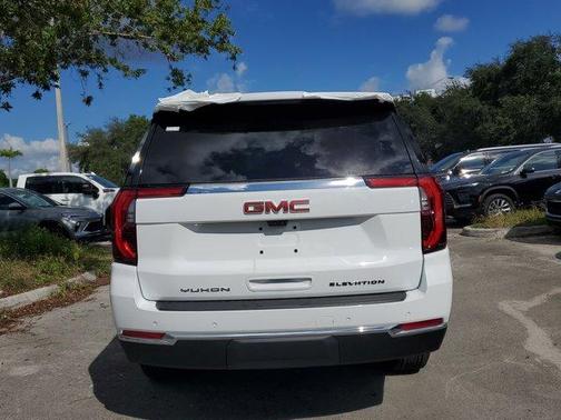 2026 GMC Yukon Elevation