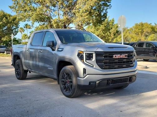 2025 GMC Sierra 1500 Elevation