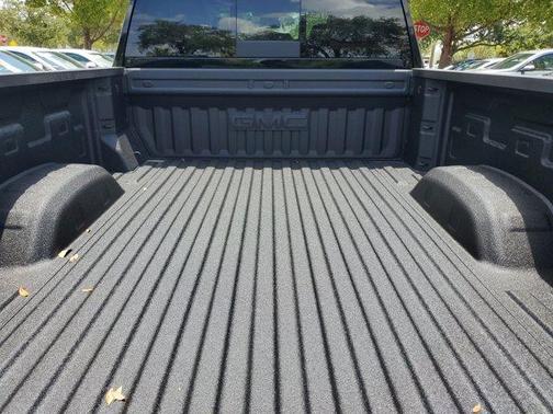 2025 GMC Sierra 2500 SLT