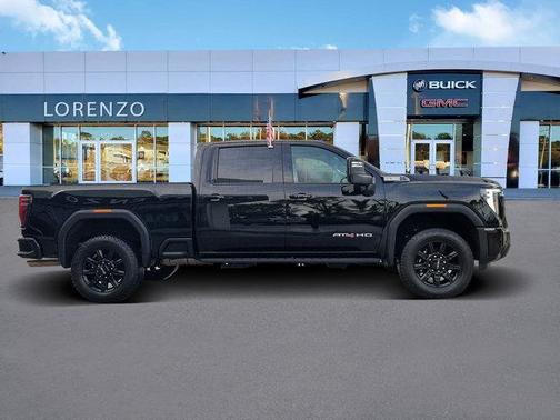 2025 GMC Sierra 2500 AT4