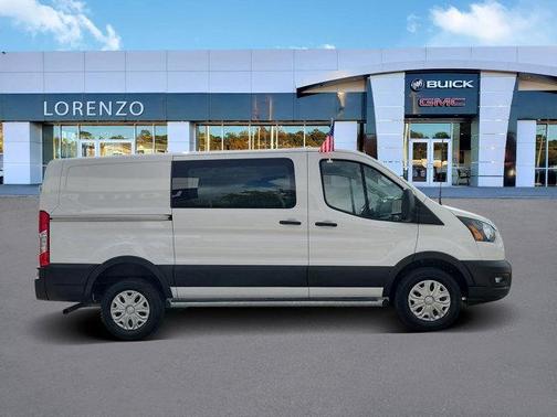 2023 Ford Transit-250 T250